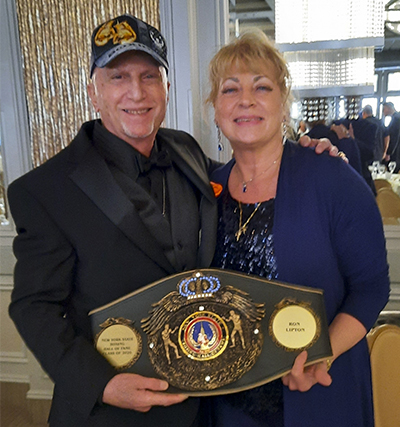 Image of Ron Lipton and his wife