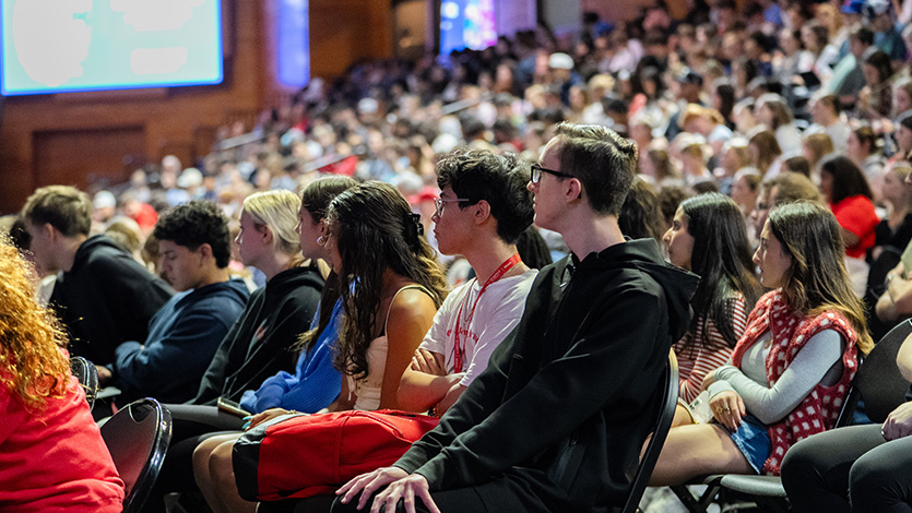 Marist University Image: A crowd of students listens during a 2025 Common Read Lecture in McCann Arena. Photo by Nelson Echeverria/Marist University.