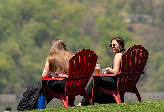 Image of students at Longview Park. Photo by Nelson Echeverria/Marist University.