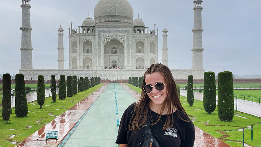 Image of Veronica Vogelman.