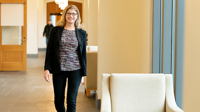 Dede Hourican '13/'18M