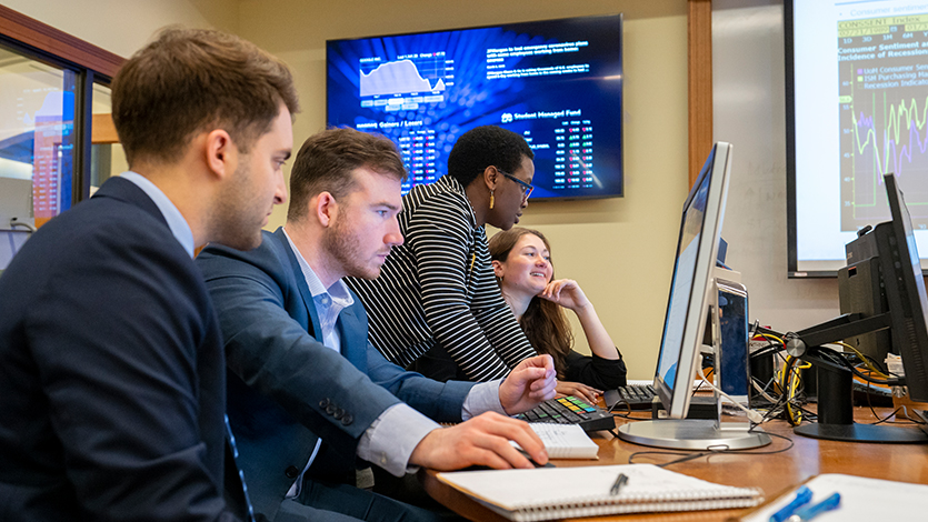 Image of students in computer lab.