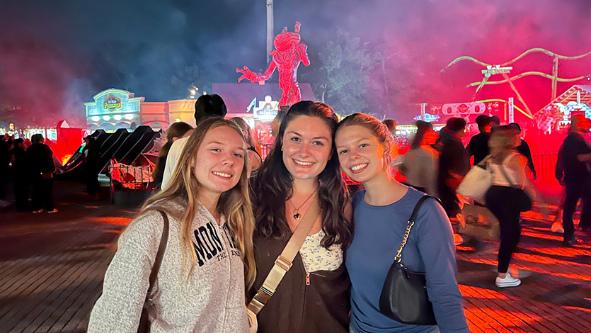 Image of students at Six Flags.